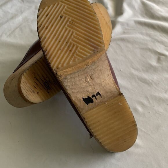 WALLSTROM’S Wooden Clogs - Picture 3 of 4